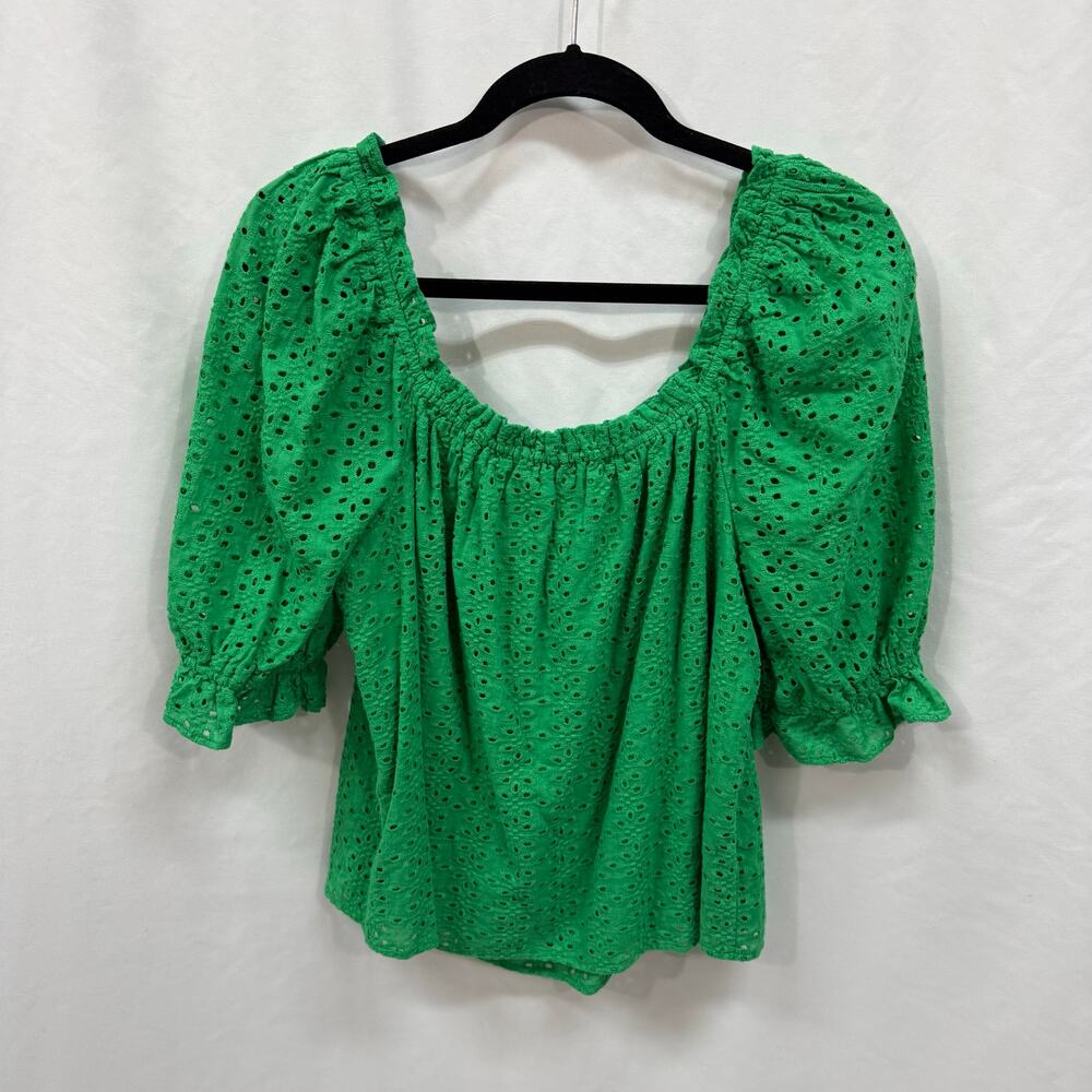 Pomander Place Tuckernuck Kelly Green Eyelet Off Shoulder Ruffle Top Medium - Picture 5 of 6